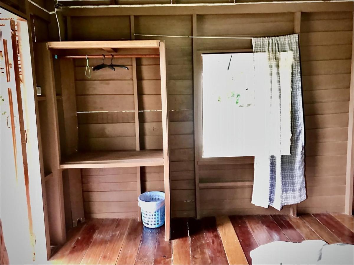 Hotel Frog Garden Hut Koh Phayam Exterior foto